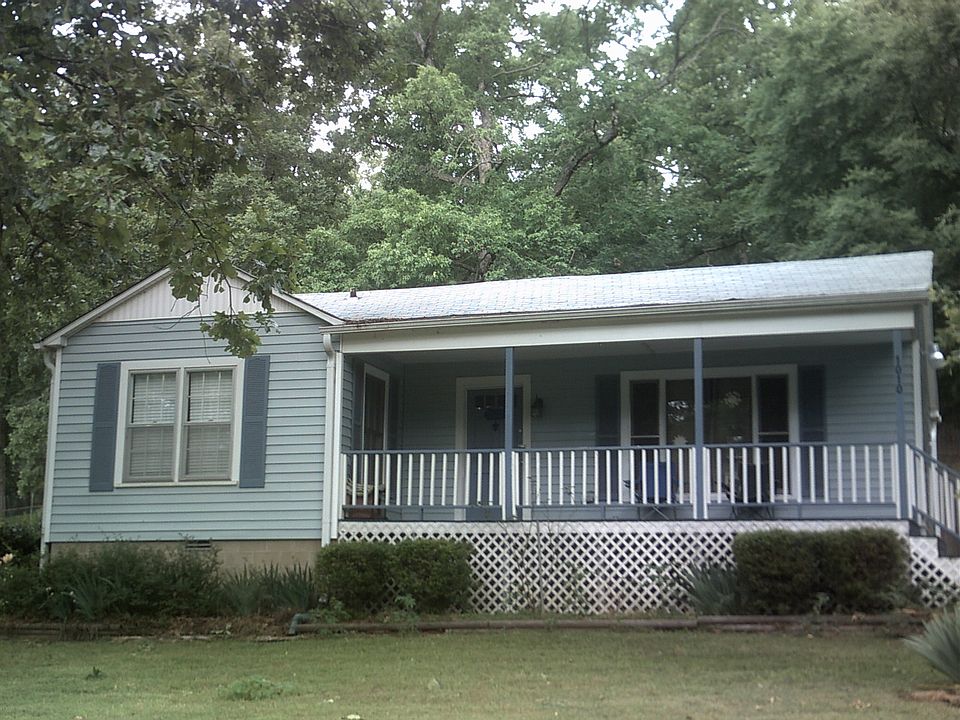 1st image of 1010 Lakeshore Dr