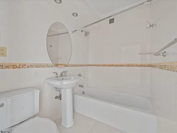 3511 Cambridge Avenue 6B image 12 of 13