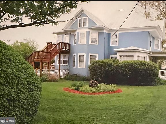 2nd image of 4102 Rectortown Rd