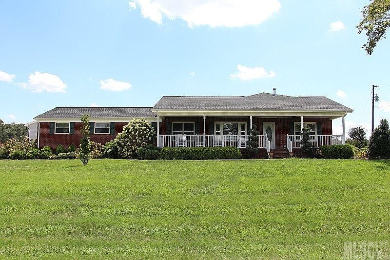2nd image of 878 Crouch Rd
