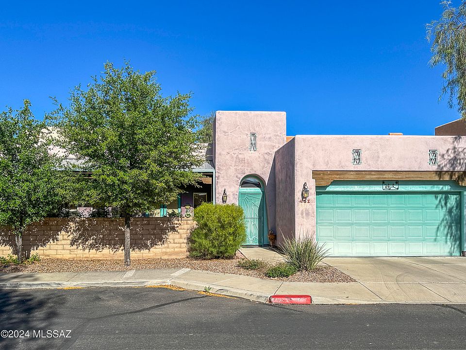 1st image of 461 S Magnolia Ave