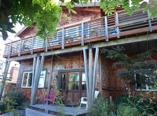 6536 37th Ave SW, Seattle, WA 98126