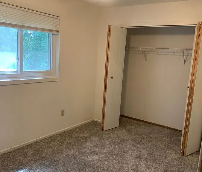 1430 Case Ave E #1 — Photo 19