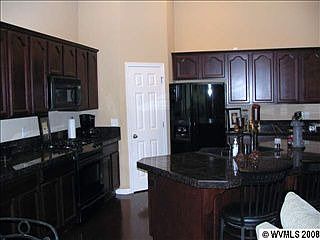 2nd image of 2243 Banyonwood Ave NW