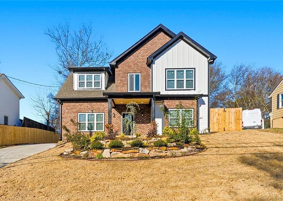 1st image of 2990 Shallowford Rd NE