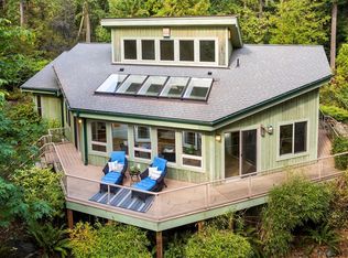 6502 Deer Ln, Anacortes, WA 98221