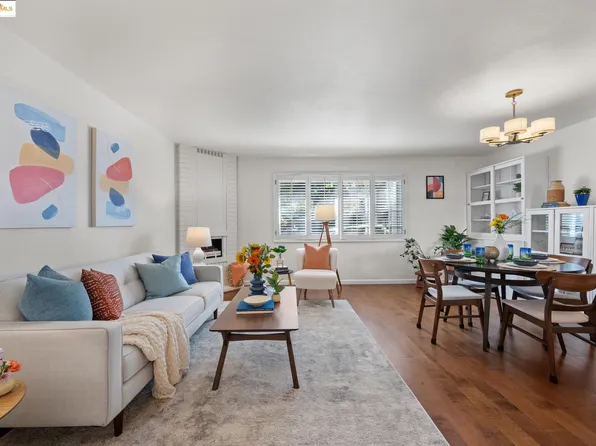 1701 Central Ave APT E, Alameda, CA 94501