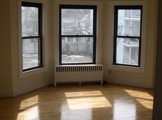 67 Tremont St, Brockton, MA 02301