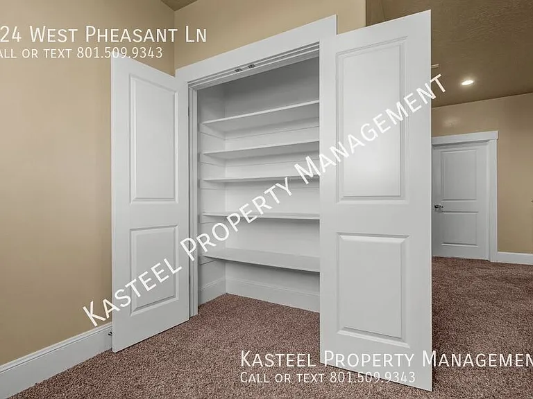 924 W Pheasant Ln — Photo 22