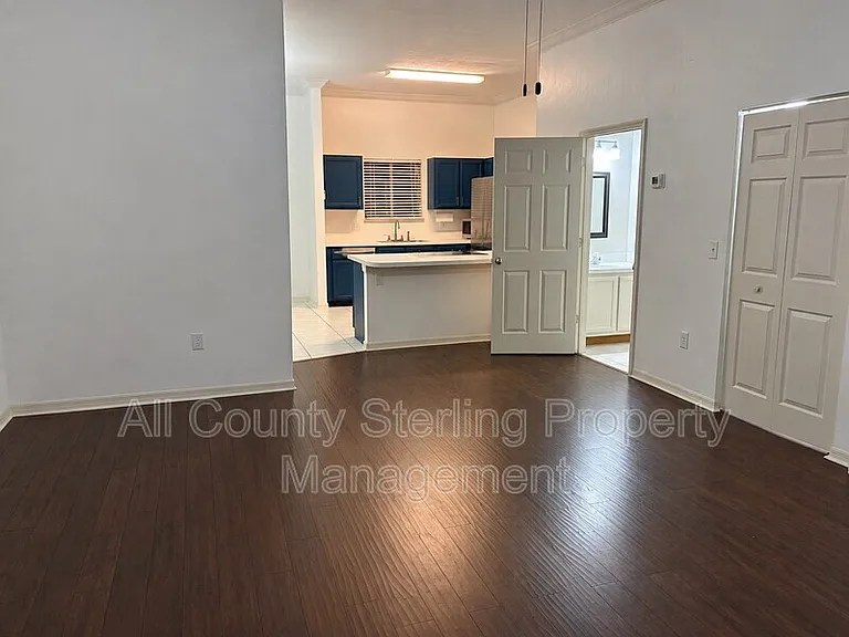 9781 SW 52nd Ln — Photo 5