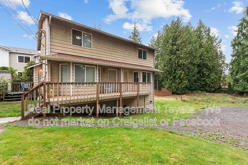 2 bed, 2.0 bath, 1090 sqft, $2,300 — Photo 1