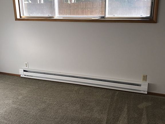 4th image of 757 B St APT 10