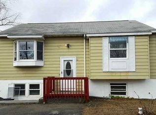 567 Van Wagner Rd, Poughkeepsie, NY 12603