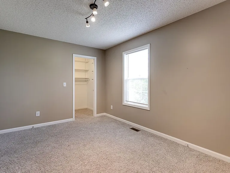 3039 Greens Mill Rd — Photo 19