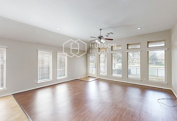 5th image of 26311 Serenity Oaks Dr