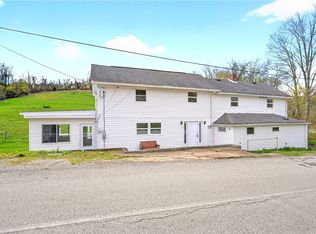 93 Old 51 Rd, Perryopolis, PA