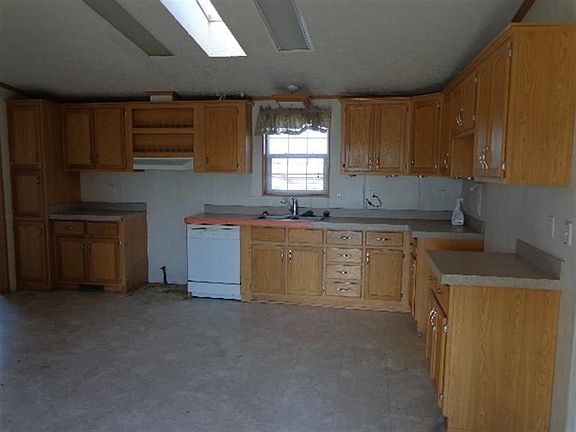 4th image of 1921 O Ave