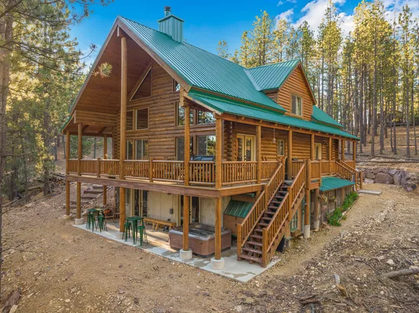 940 N Spruce Dr, Alton, UT 84710