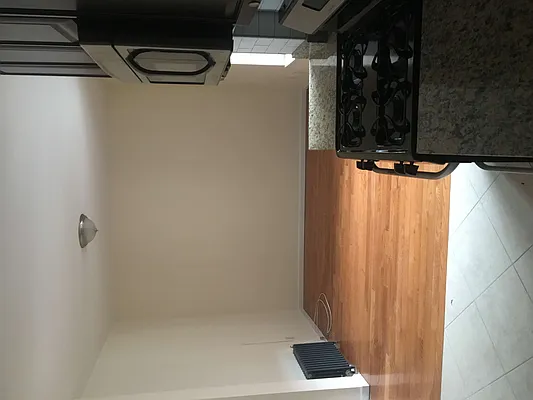 Rented by SRG Real Estate Inc.  | media 4