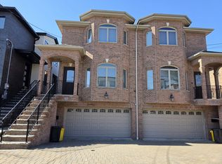 443A 1st St, Palisades Park, NJ 07650