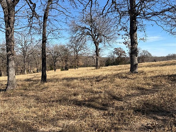 2nd image of 1072 Three Skillet Rd