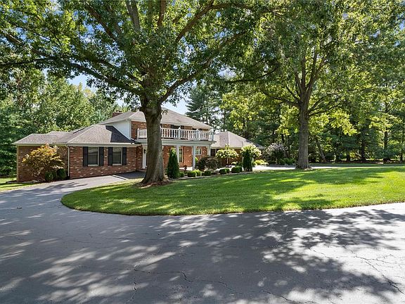 2nd image of 47 Muirfield Ln
