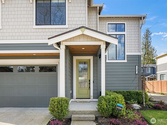 3rd image of 9951 135th Avenue NE #3