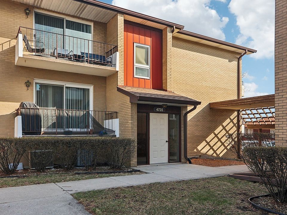 1st image of 4735 W 105th St APT 204