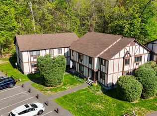 413 Swanson Cres #413, Milford, CT 06461