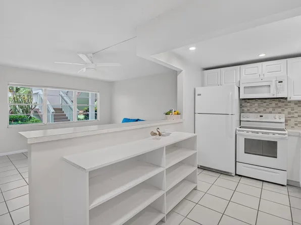 591 Fanshaw O, Boca Raton, FL 33434
