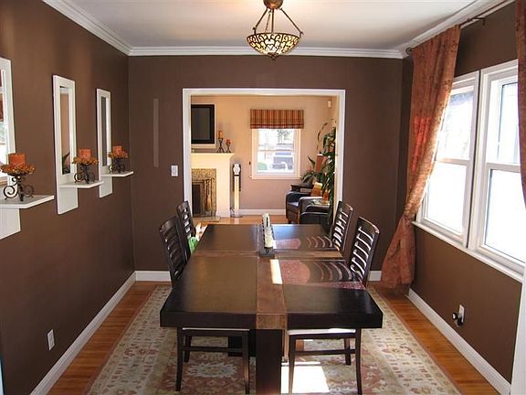 Formal Dining