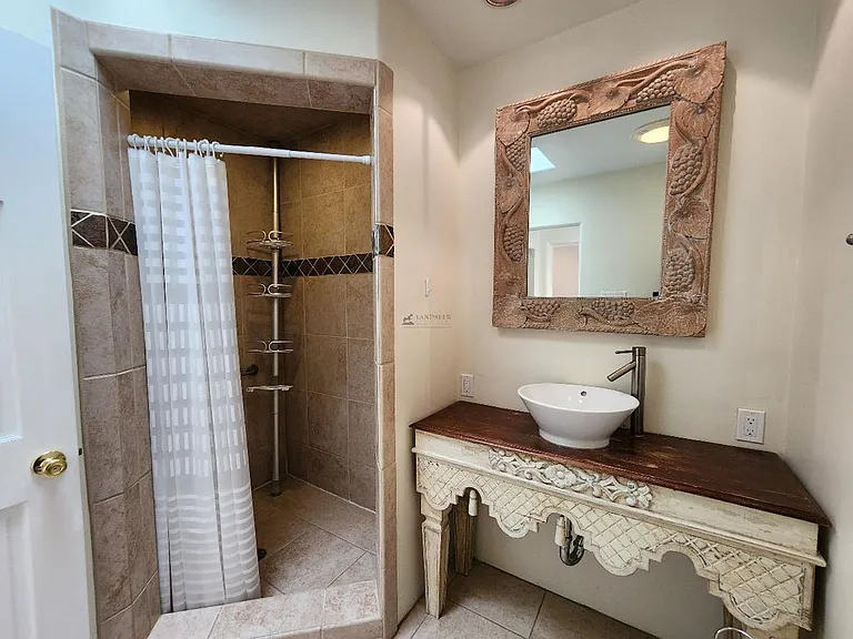 549 Agua Fria St — Photo 11