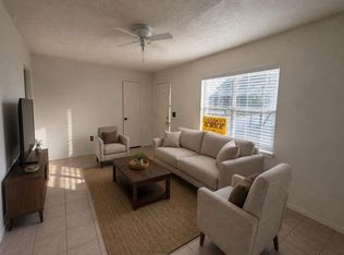 2706 Francis St #4, Houston, TX 77004