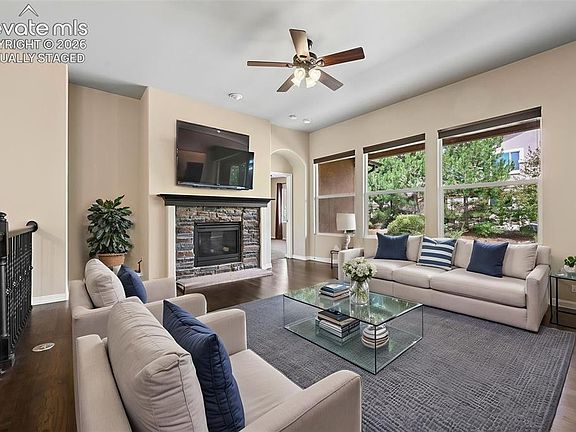 3rd image of 5918 Monashee Ct