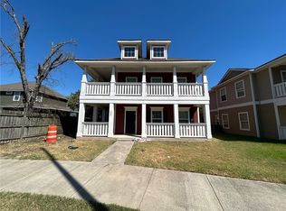 703 Wellborn Rd, College Station, TX 77840