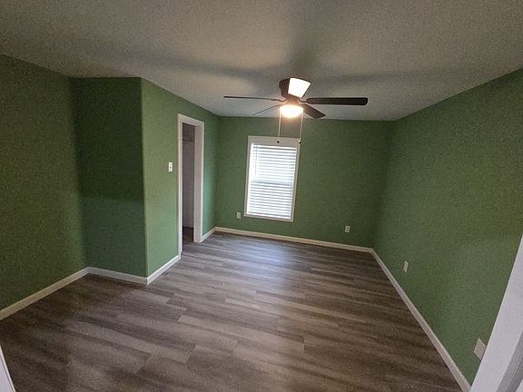 5th image of 1322 E Marvin Ave