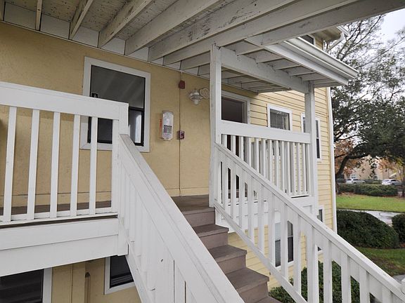 3rd image of 100 Fairway Park Blvd Unit 2012