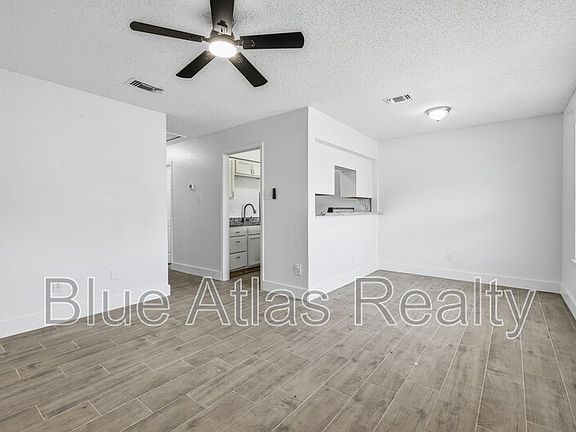 5th image of 5517 Wellesley Ave