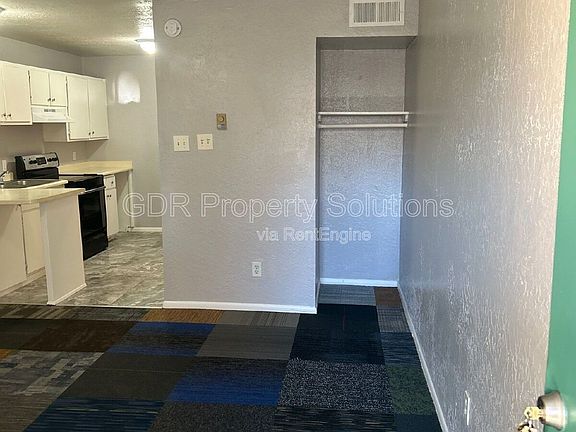 4th image of 1100 Coal Ave SW APT 3