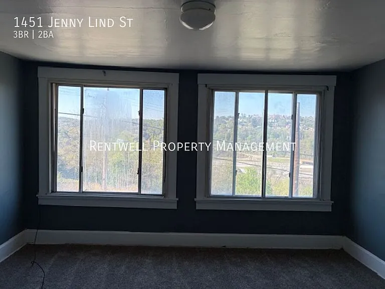 1451 Jenny Lind St — Photo 10