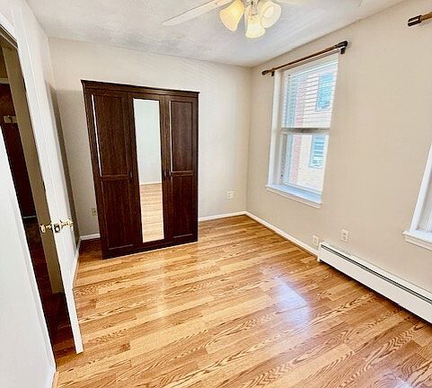 5th image of 2 Baldwin Pl #2L