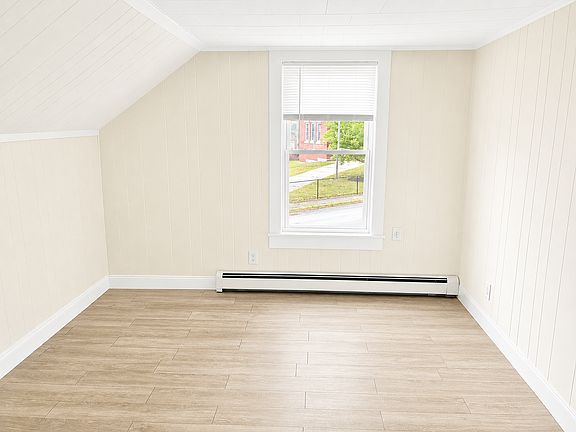 3rd image of 17 Green St #17A