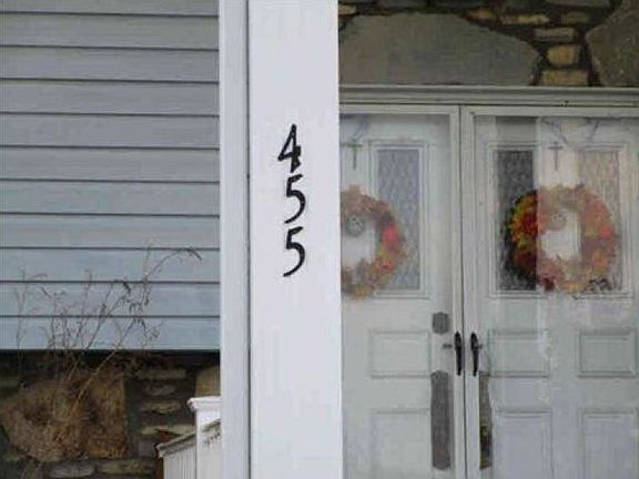 4th image of 455 S Dogwood Dr