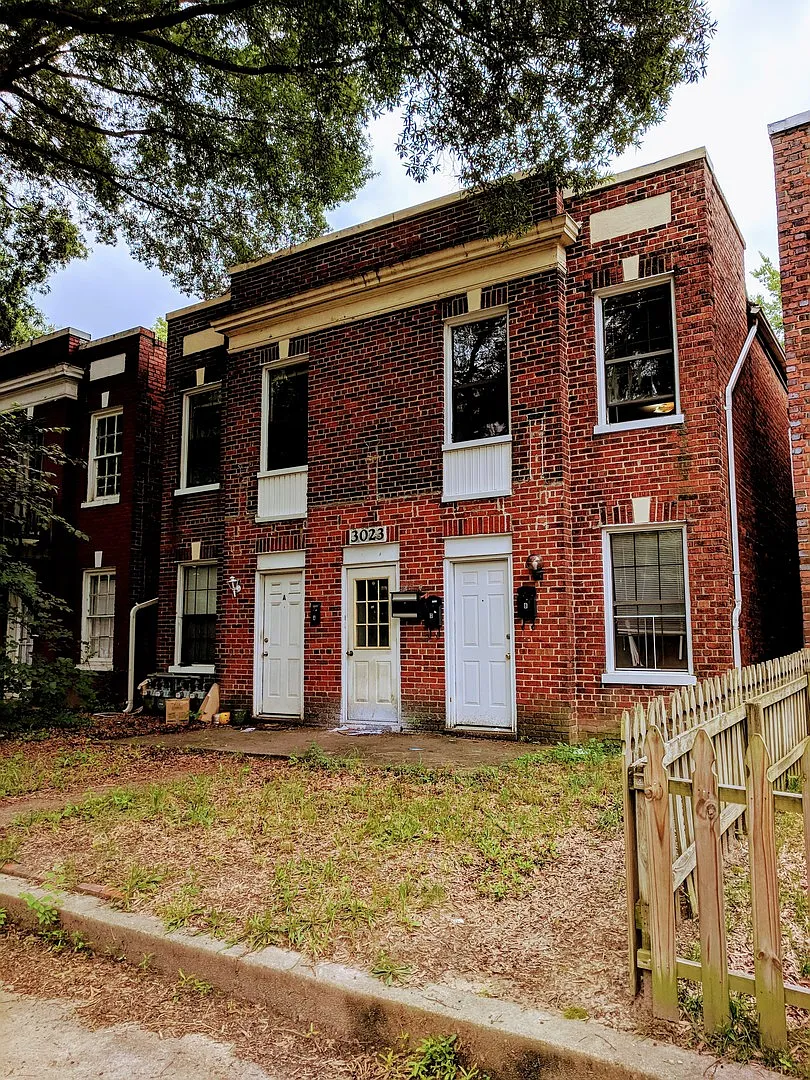 Building Photo - 3023 Ellwood Ave.
