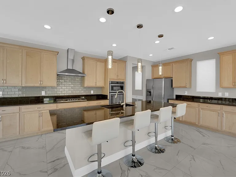 10254 Kesington Dr — Photo 37