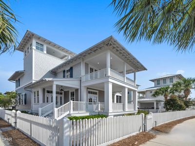 402 Lake Front Dr, Panama City Beach, FL, 32413