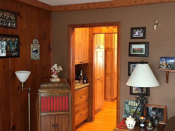 2nd image of 11710 Maywood Dr