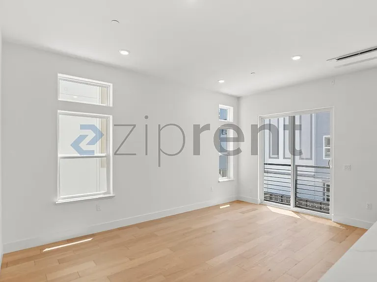 267 Llewellyn Ave — Photo 15