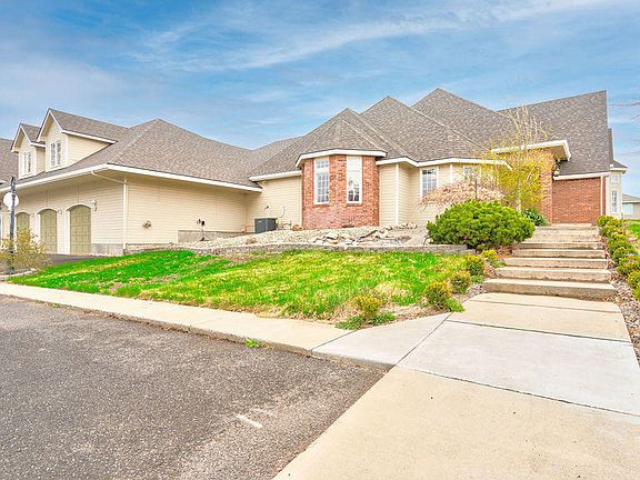 51MaplewayRdExteriorEdits-003copy