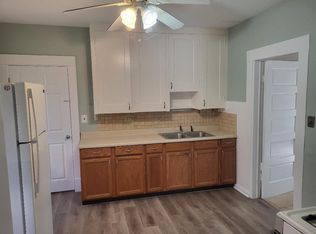 (Undisclosed Address), Lakewood, OH 44107